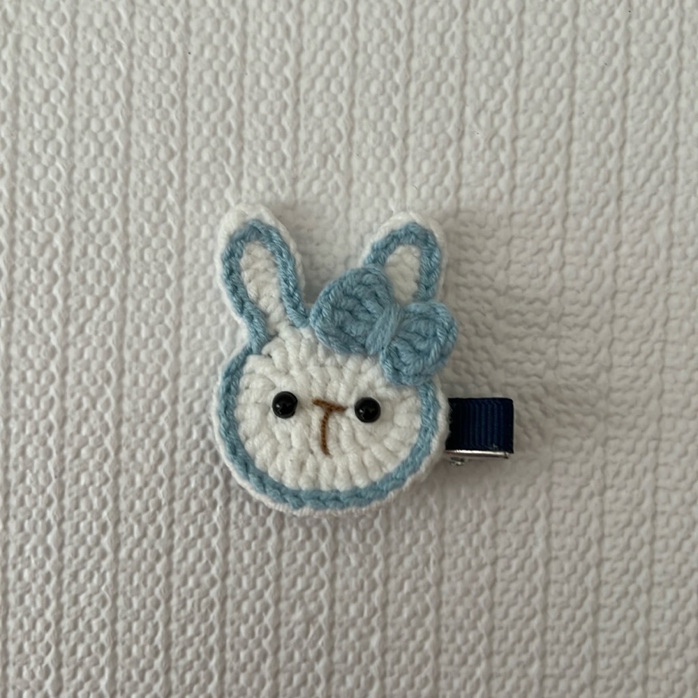 New handcrafted bunny hair clip